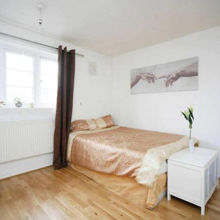 London Comfy Doubles Aparthotel Εξωτερικό φωτογραφία