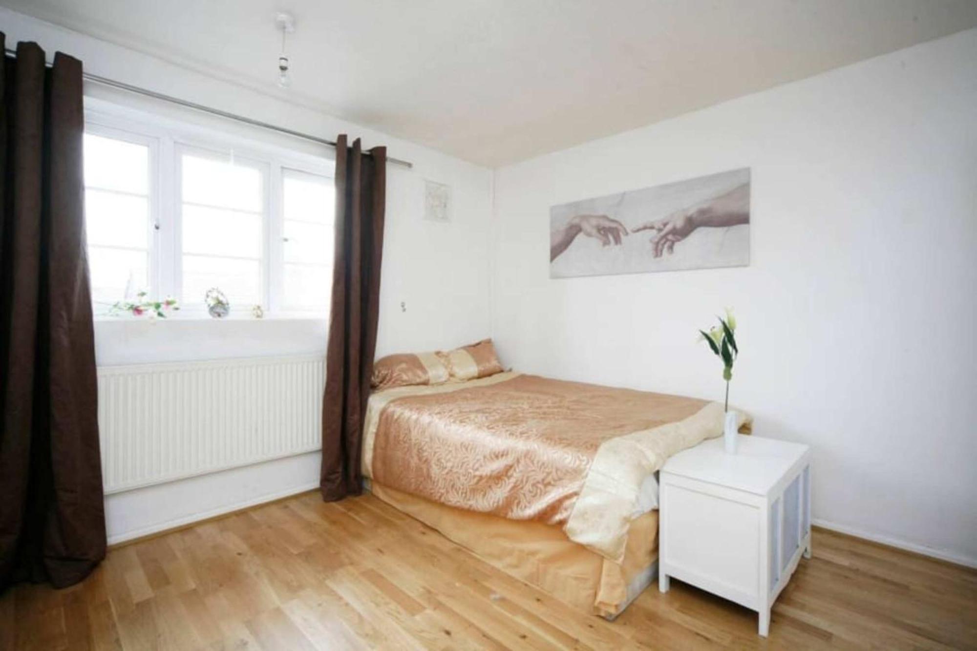 London Comfy Doubles Aparthotel Εξωτερικό φωτογραφία