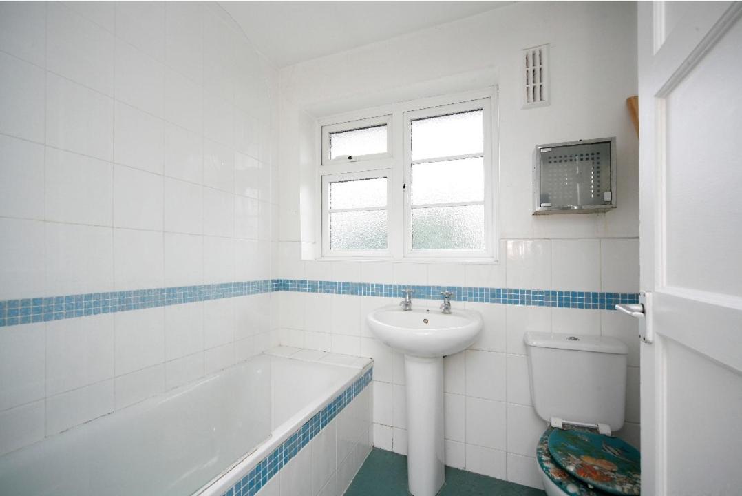 London Comfy Doubles Aparthotel Εξωτερικό φωτογραφία